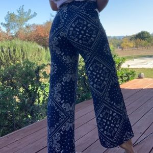 Cute and Comfy Le Lis Bandana Pants